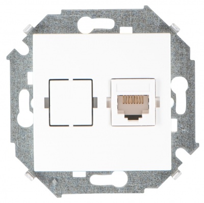 Simon 15 Белая Розетка компьютерная 1-ая RJ45 кат.5е